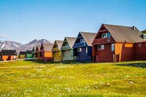 斯瓦爾巴朗伊爾機場三字代碼(LYR)_Longyearbyen空運機場,斯瓦巴和揚馬延機場