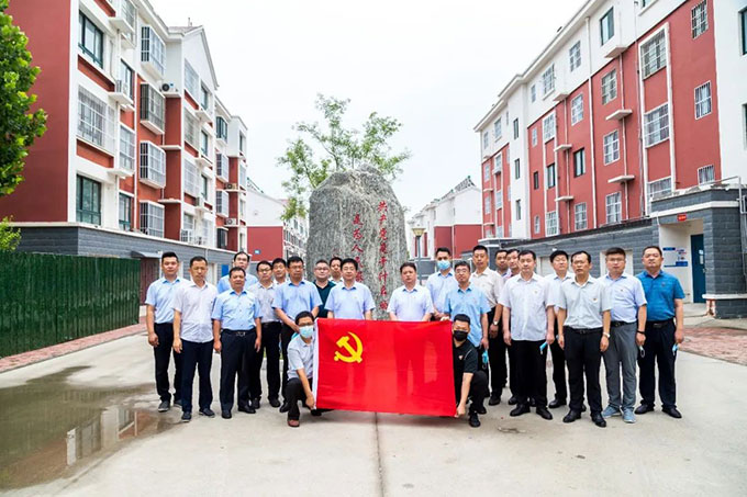 4.jpg 4.jpg